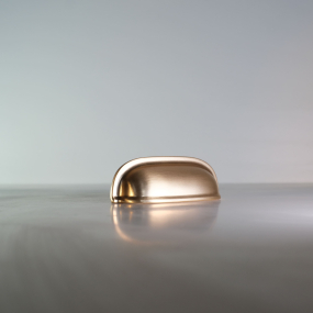 Poignée coupelle Kiara or blanchi brossé