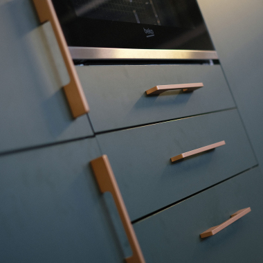 Joue vert mat larg. 58cm x H142.6cm