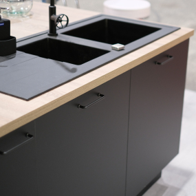 Meuble bas noir mat 2 portes larg. 80cm x H71.5cm