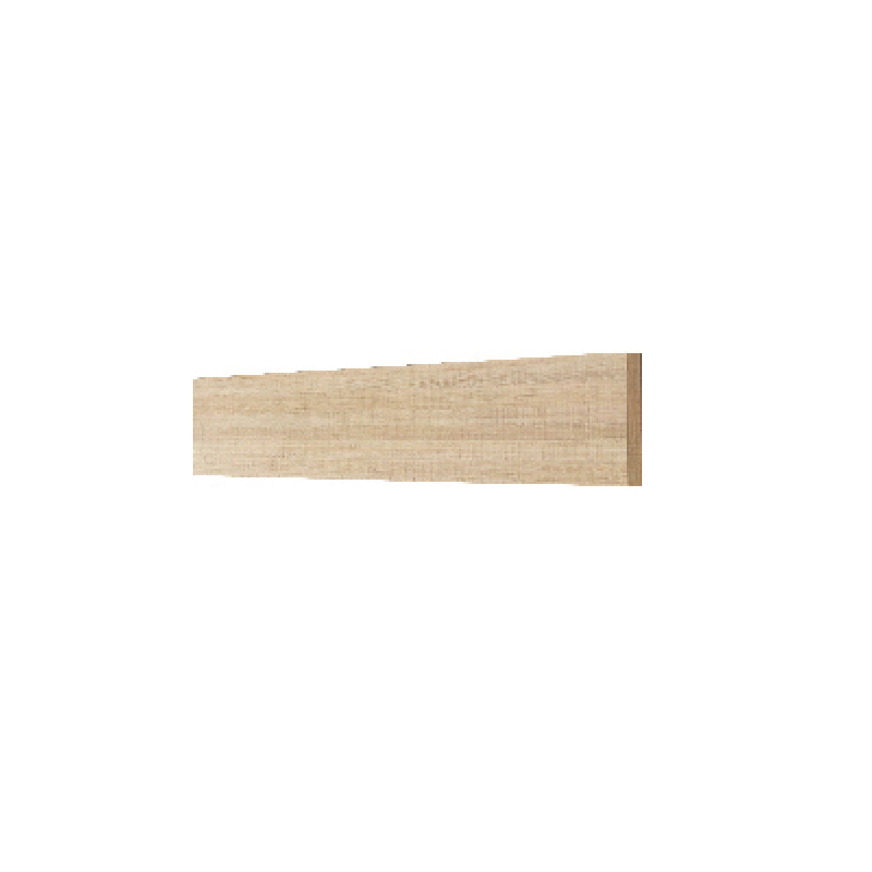 Plinthe chêne clair larg. 225cm x H14cm